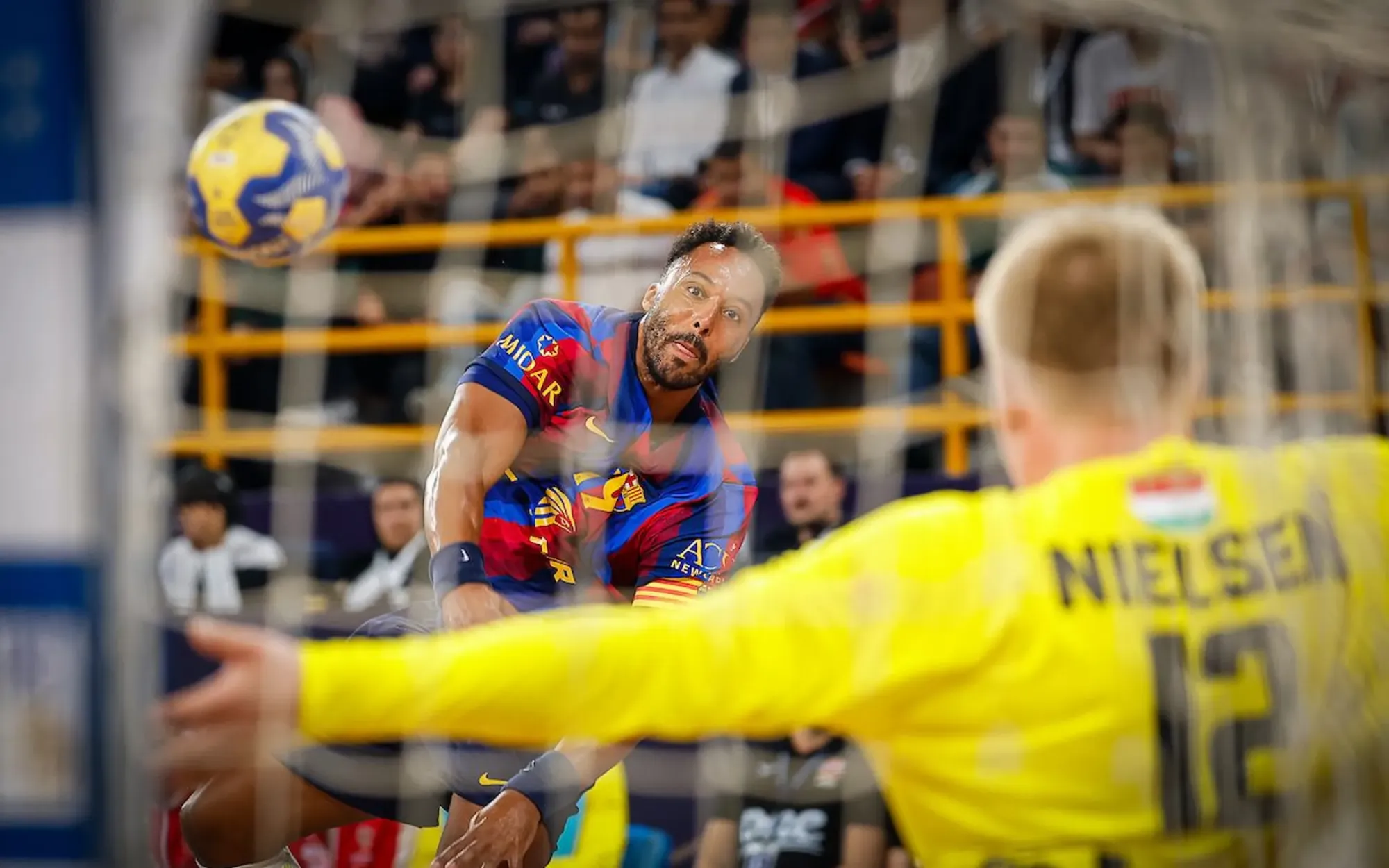 El Veszprém gana al Barça en el Mundial jugando a lo que juega el Barça